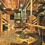 Black House Otel