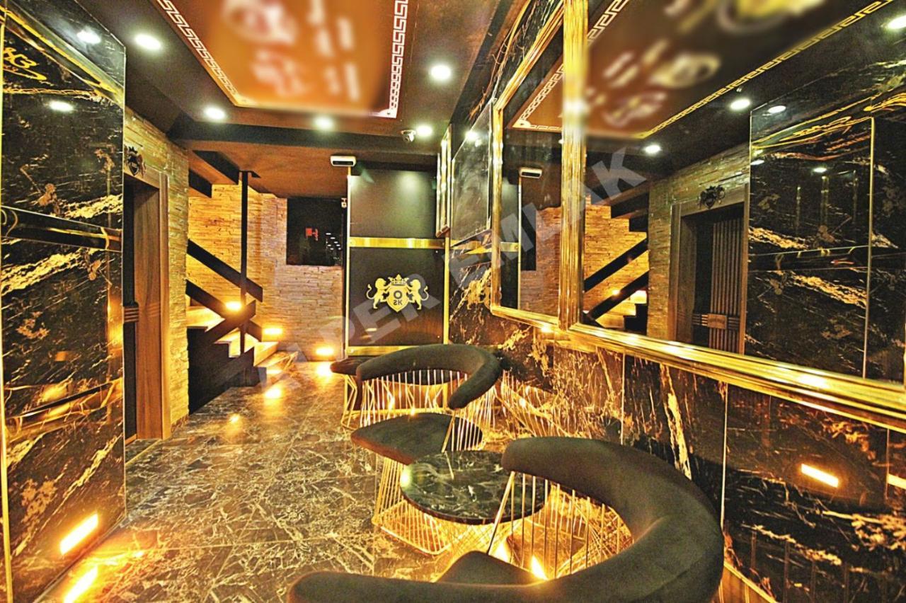 Black House Apart Otel 2*